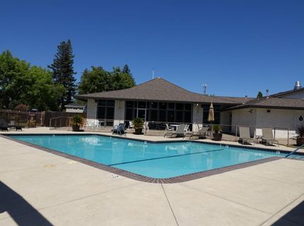 311 Overbrook Dr, Folsom, CA 95630 Photo