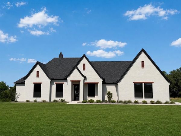 1037 Woodland Road , Weatherford, TX 76088