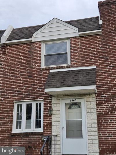 1965 CARTER ROAD , FOLCROFT, PA 19032