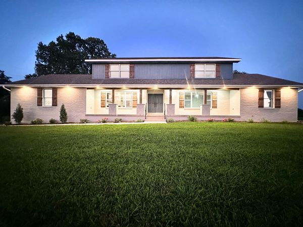 2339 State Route 38, Elkland, MO 65644