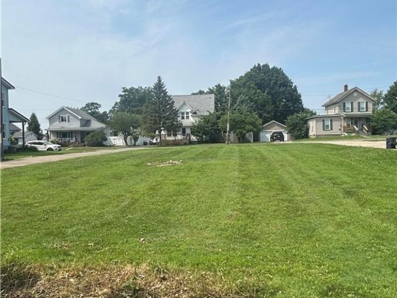 179 Market Street, Cortland, OH 44410 Photo 5