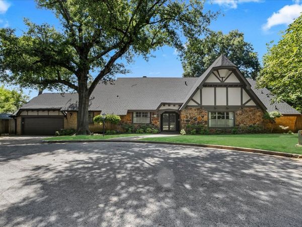 3115 S Delaware Place , Tulsa, OK 74105