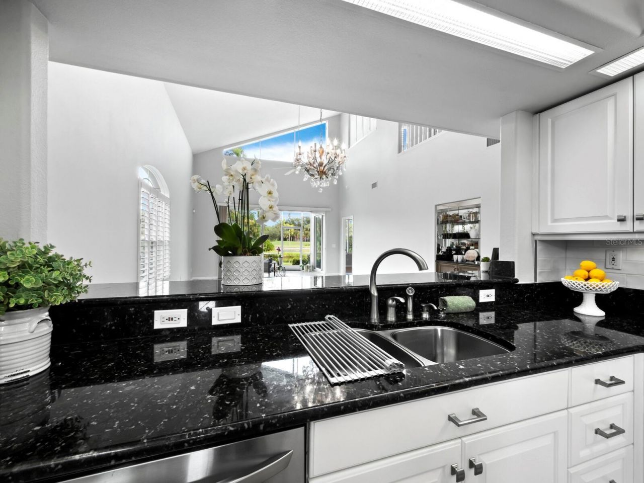 8737 Pebble Creek Lane, Sarasota, FL 34238 Photo