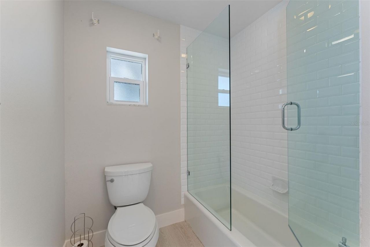 11050 7th Street E, Treasure Island, FL 33706 Photo