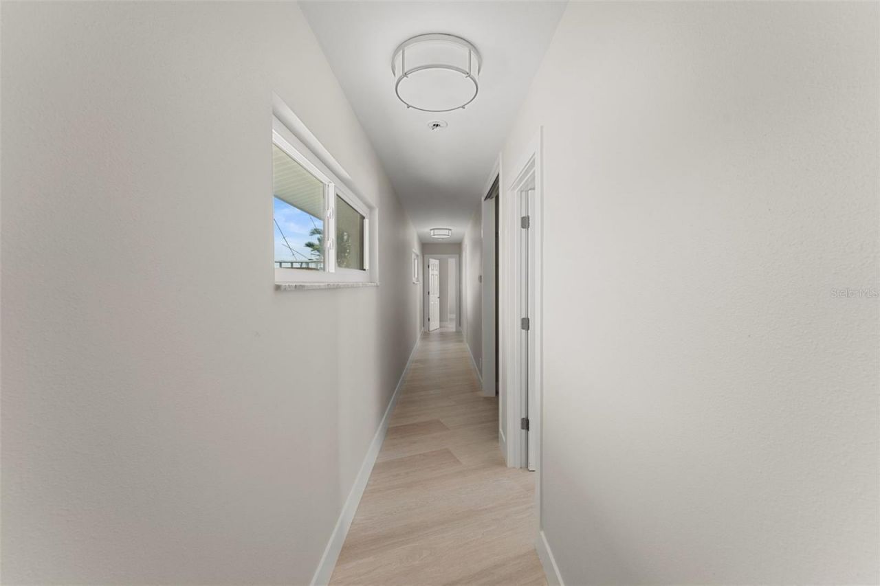 11050 7th Street E, Treasure Island, FL 33706 Photo