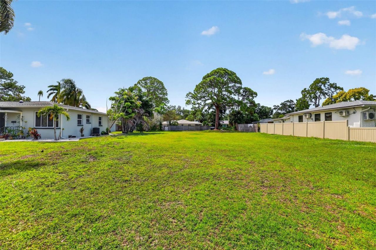 257 Mateo Way Ne, Saint Petersburg, FL 33704 Photo