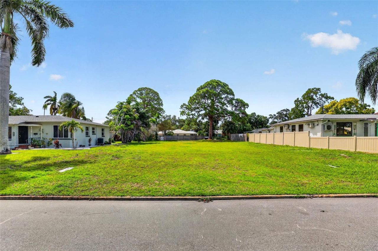 257 Mateo Way Ne, Saint Petersburg, FL 33704 Photo