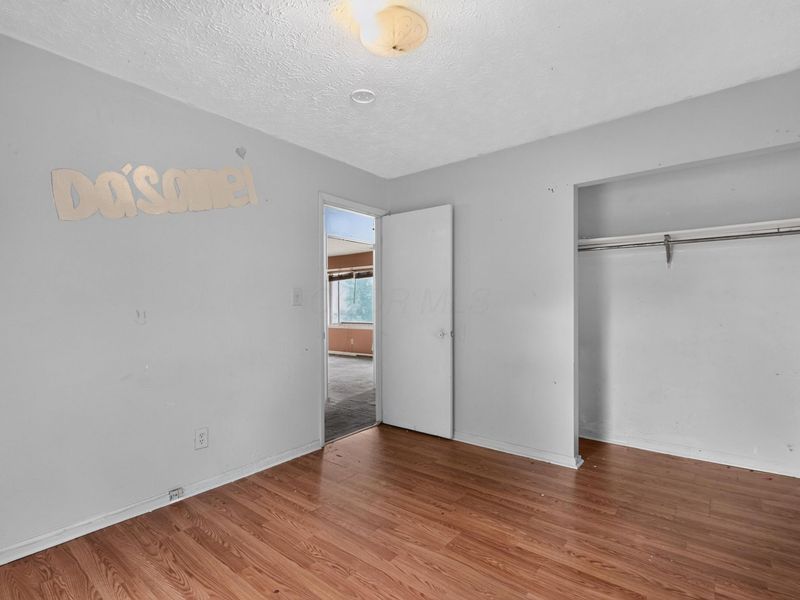 2405 Lindale Road , Columbus, OH 43224 Photo 12