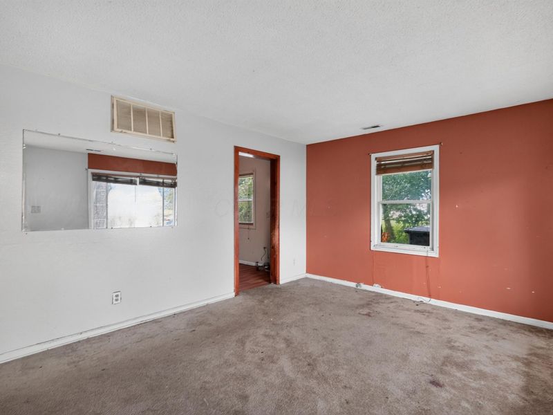 2405 Lindale Road , Columbus, OH 43224 Photo 4