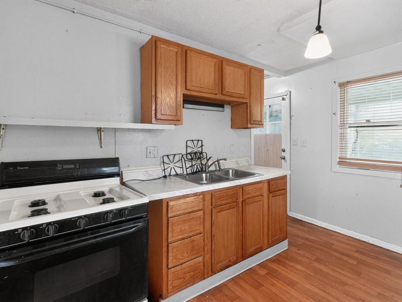 2405 Lindale Road, Columbus, OH 43224 Photo 4