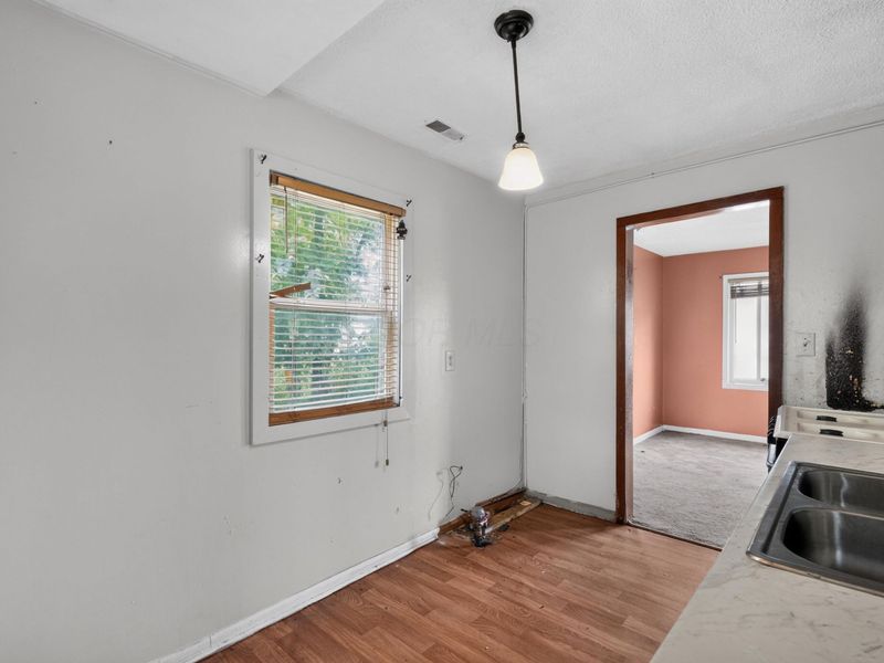 2405 Lindale Road , Columbus, OH 43224 Photo 6