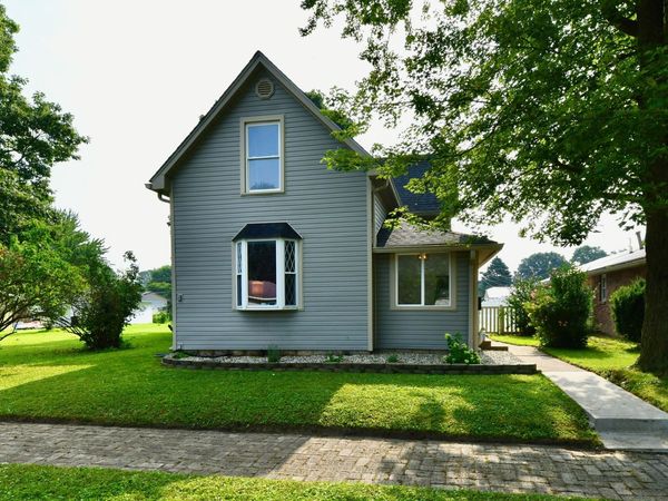 205 N 10th Street, Elwood, IN 46036