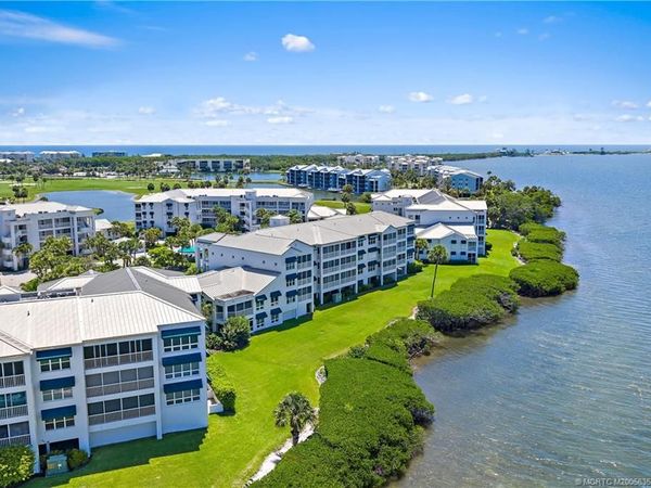 164 NE Edgewater Drive, Unit 2103, Stuart, FL 34996