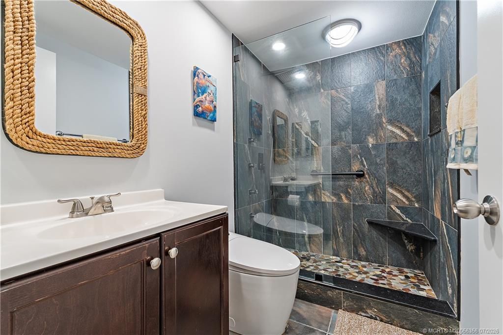 164 NE Edgewater Drive, Unit 2103, Stuart, FL 34996 Photo