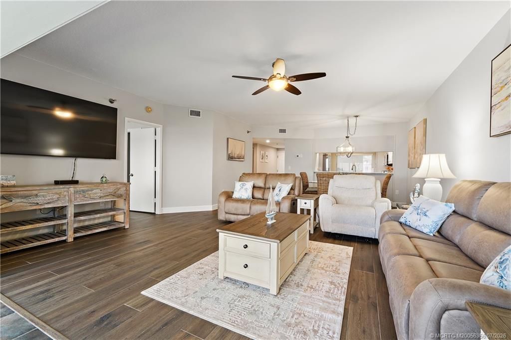 164 NE Edgewater Drive, Unit 2103, Stuart, FL 34996 Photo