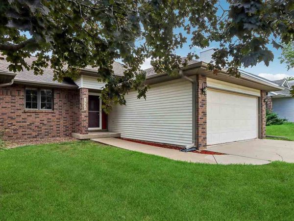 1934 Jeffrey Street, Iowa City, IA 52246