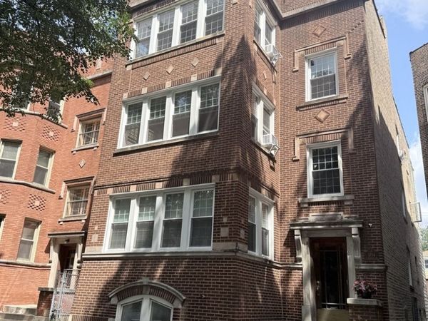 2734 W Winnemac Avenue, Unit 2, Chicago, IL 60625