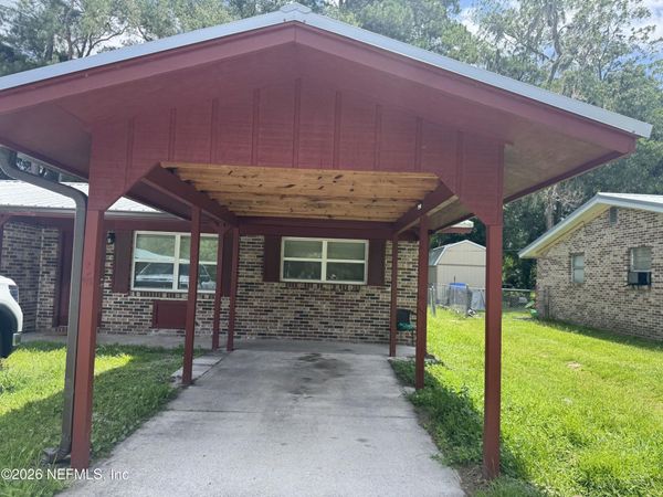122 N MYRTLE Street, Starke, FL 32091