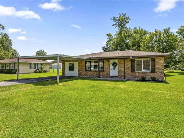 2108 Ellis Drive , Westlake, LA 70669