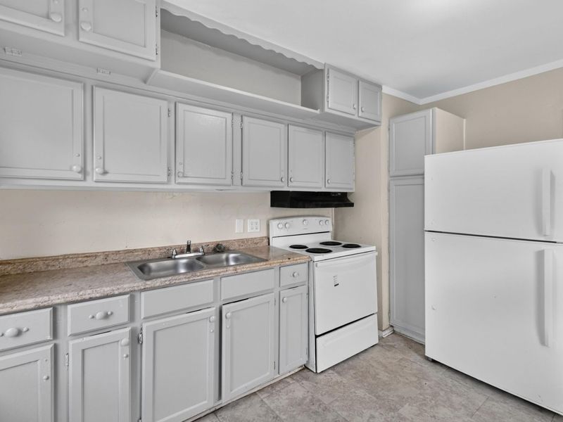 2798 Hiawatha Street, Columbus, OH 43211 Photo 2