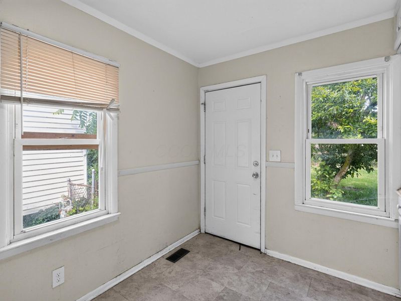 2798 Hiawatha Street, Columbus, OH 43211 Photo 3