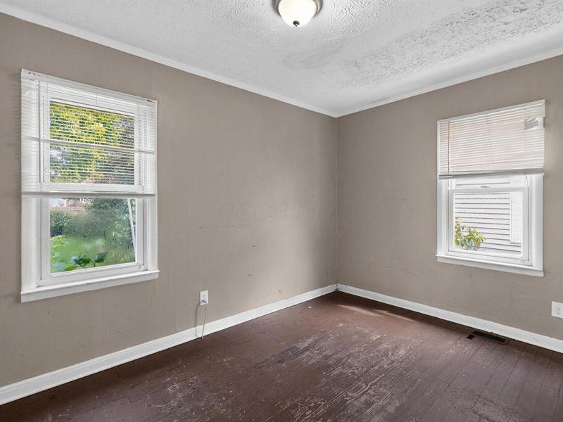 2798 Hiawatha Street, Columbus, OH 43211 Photo 4