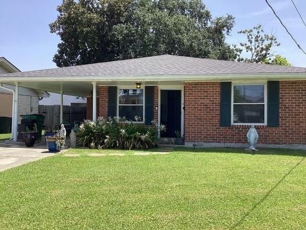 5009 BURKE Drive , Metairie, LA 70003