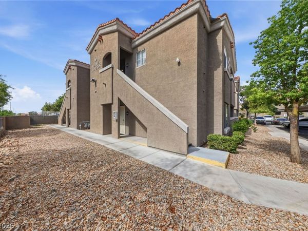 5525 W Flamingo Road, Unit 1023, Las Vegas, NV 89103