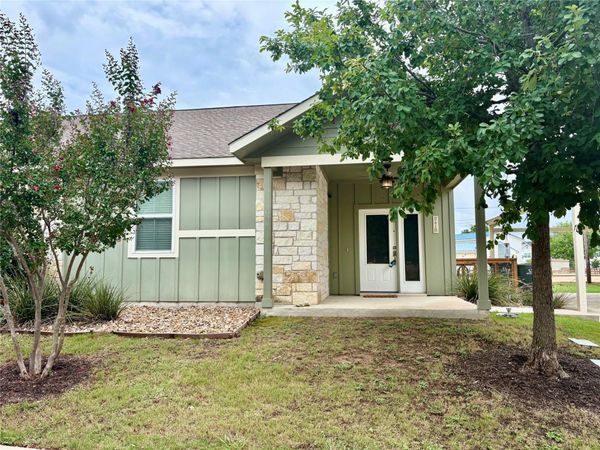 241 Rose DR, Unit B, Dripping Springs, TX 78620