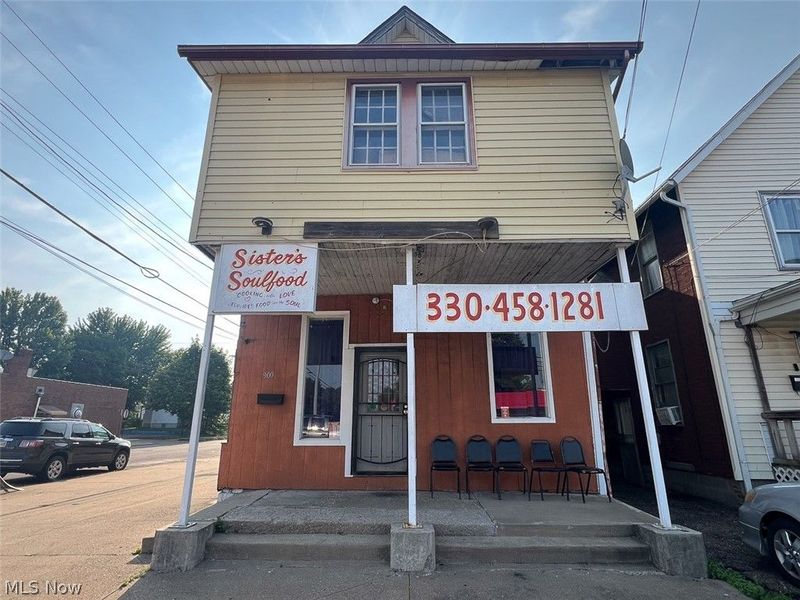 900 Harrison Avenue SW, Canton, OH 44706 Photo 3