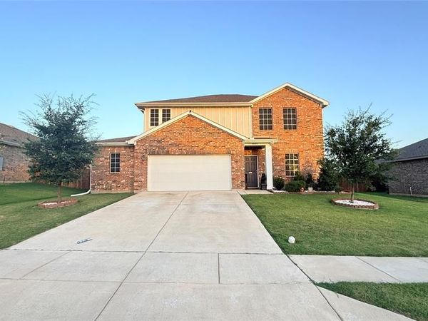 2620 Beech Creek Road , Glenn Heights, TX 75154