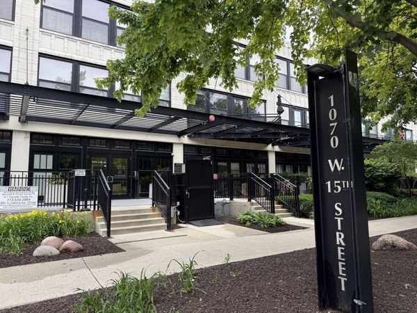 1070 W 15th Street , Unit 204, Chicago, IL 60608