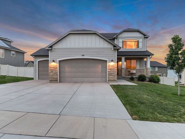 172 W STILLWATER DR , Saratoga Springs, UT 84045