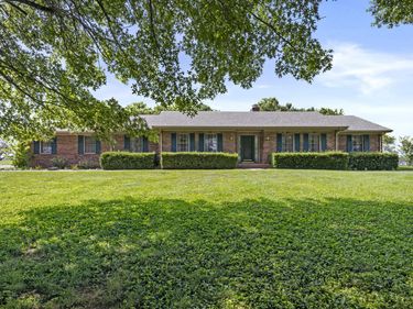4185 Van Thompson Road, Mt Sterling, KY 40353