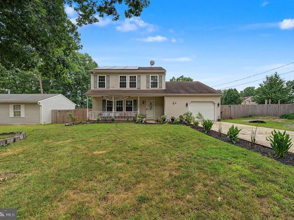 1025 CUTLASS AVENUE, MANAHAWKIN, NJ 08050