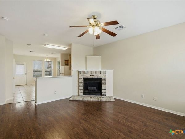 2215 Dry Creek Drive, Unit 816, Round Rock, TX 78681