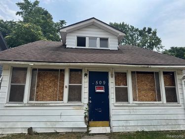 2509 Brown Street , Flint, MI 48503