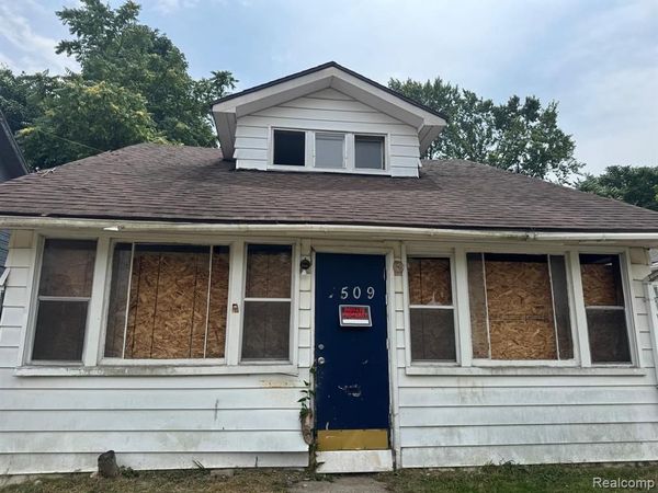 2509 Brown Street, Flint, MI 48503