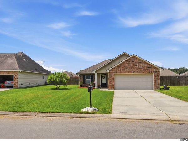 11413 Rosedale Ave, Denham Springs, LA 70726