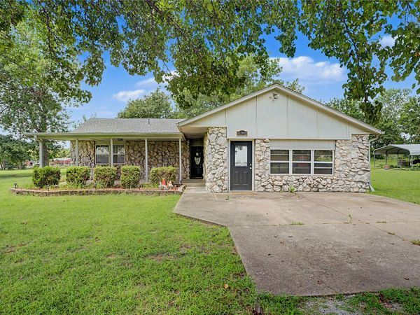 11392 N 57th West Avenue , Sperry, OK 74073
