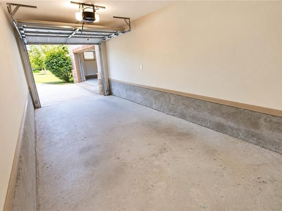 Property Image 103