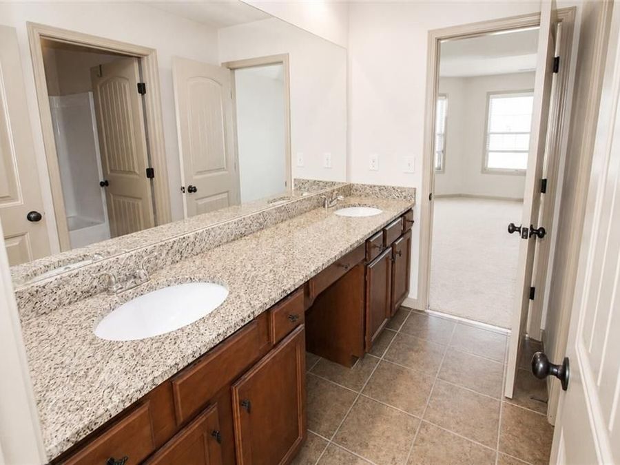 Property Image 64