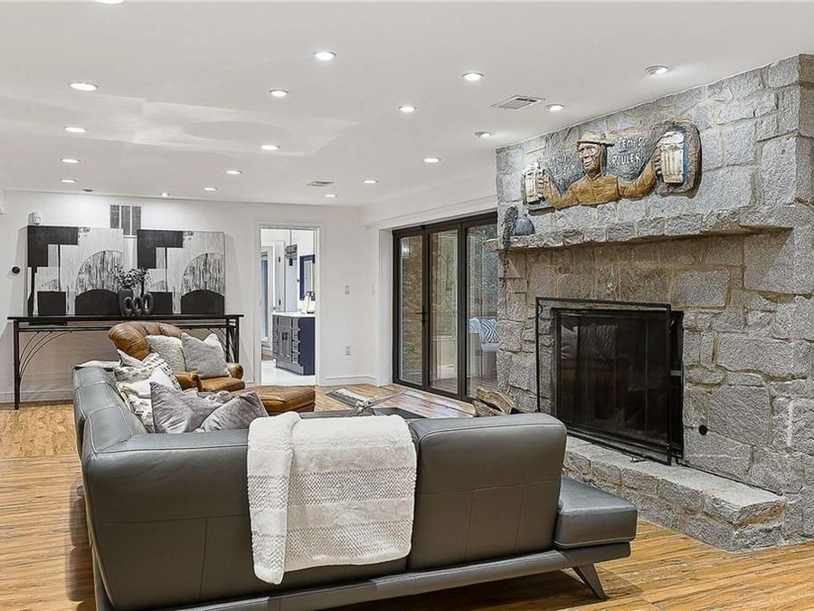 Property Image 61