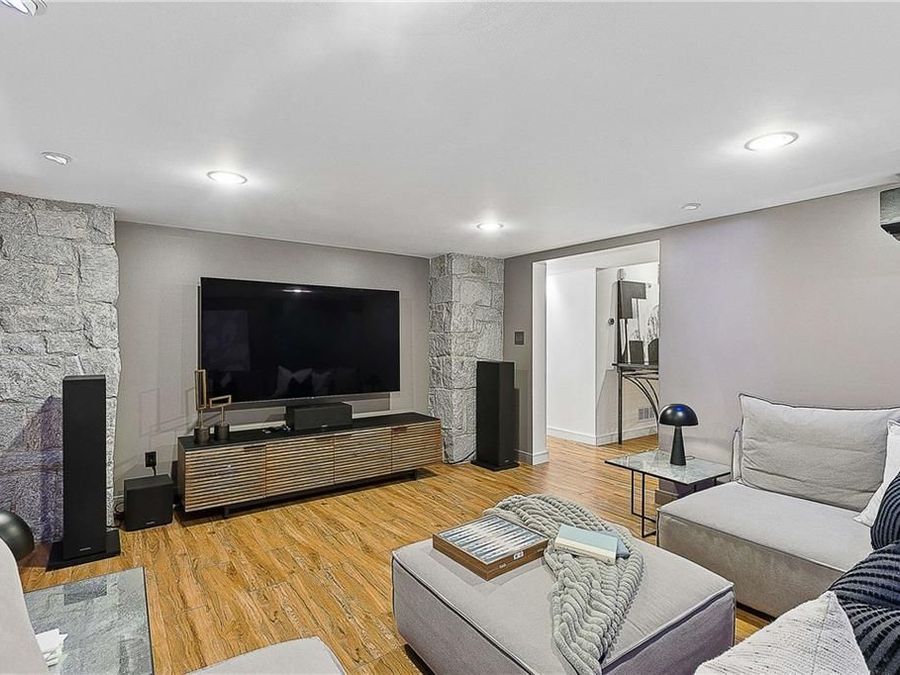 Property Image 64