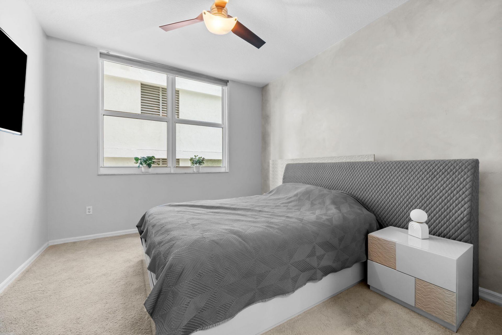 347 N New River Drive E, Unit 405, Fort Lauderdale, FL 33301 Photo