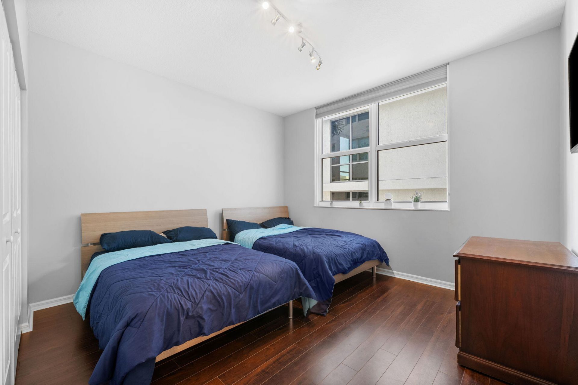 347 N New River Drive E, Unit 405, Fort Lauderdale, FL 33301 Photo