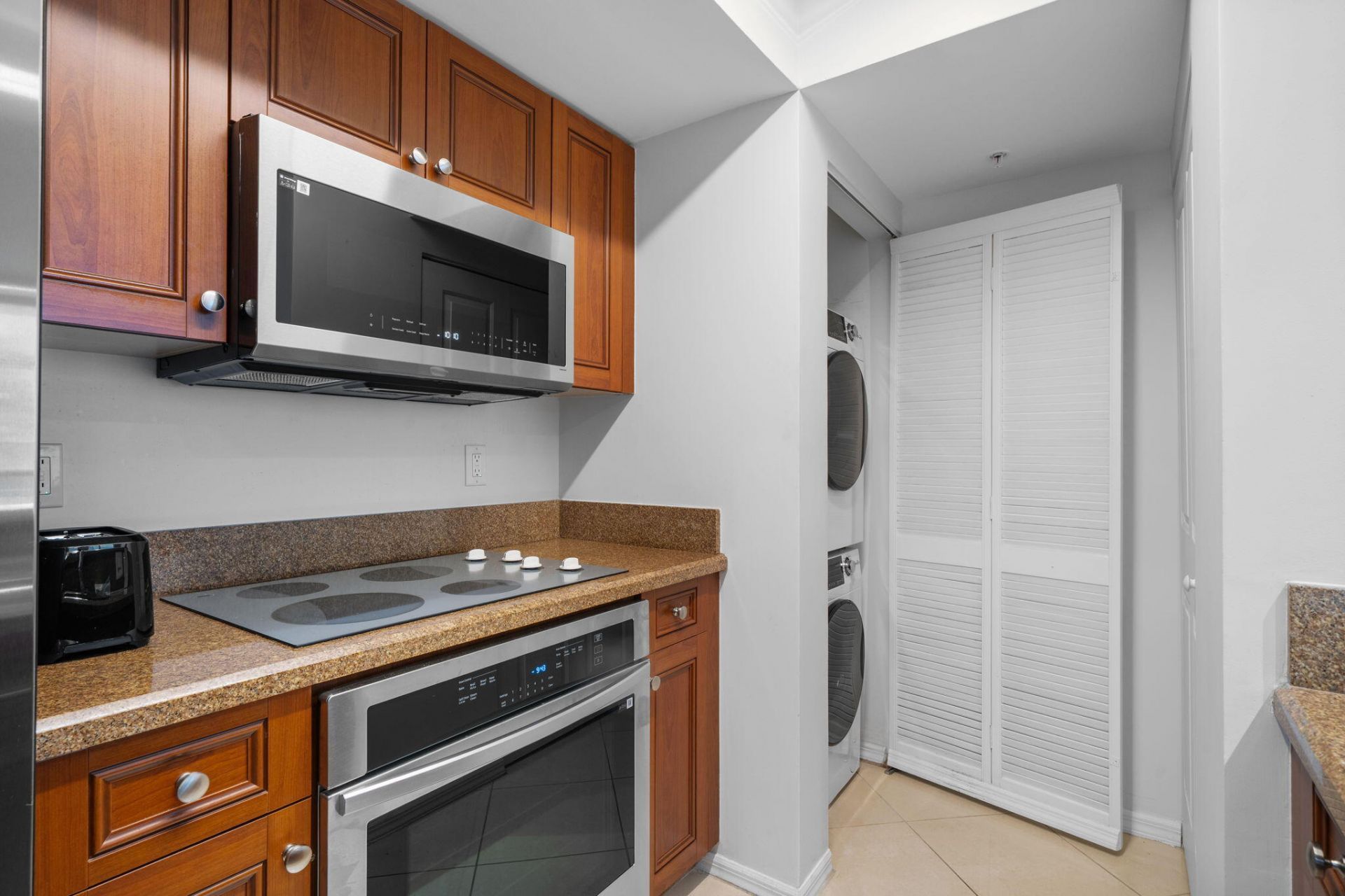 347 N New River Drive E, Unit 405, Fort Lauderdale, FL 33301 Photo