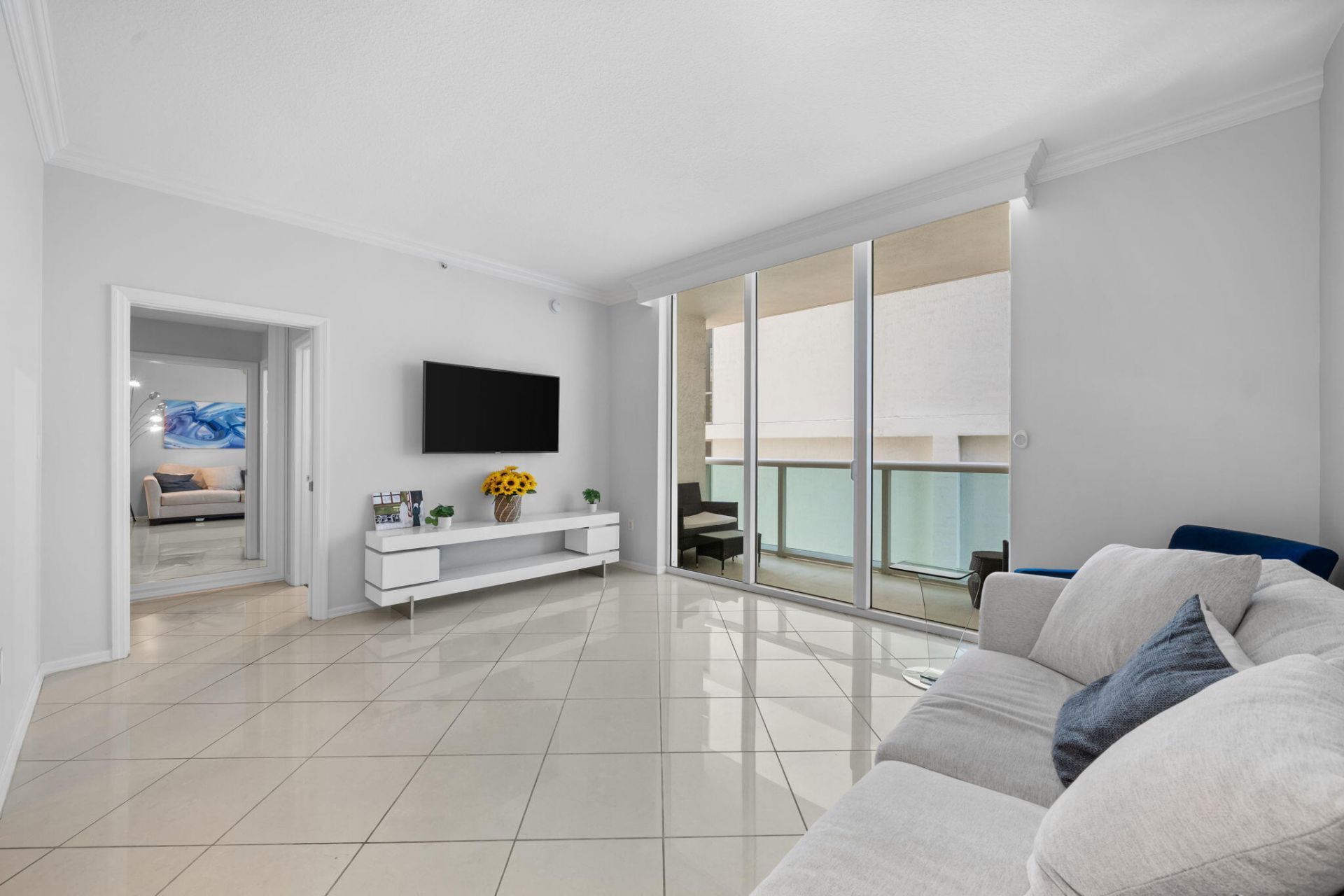 347 N New River Drive E, Unit 405, Fort Lauderdale, FL 33301 Photo