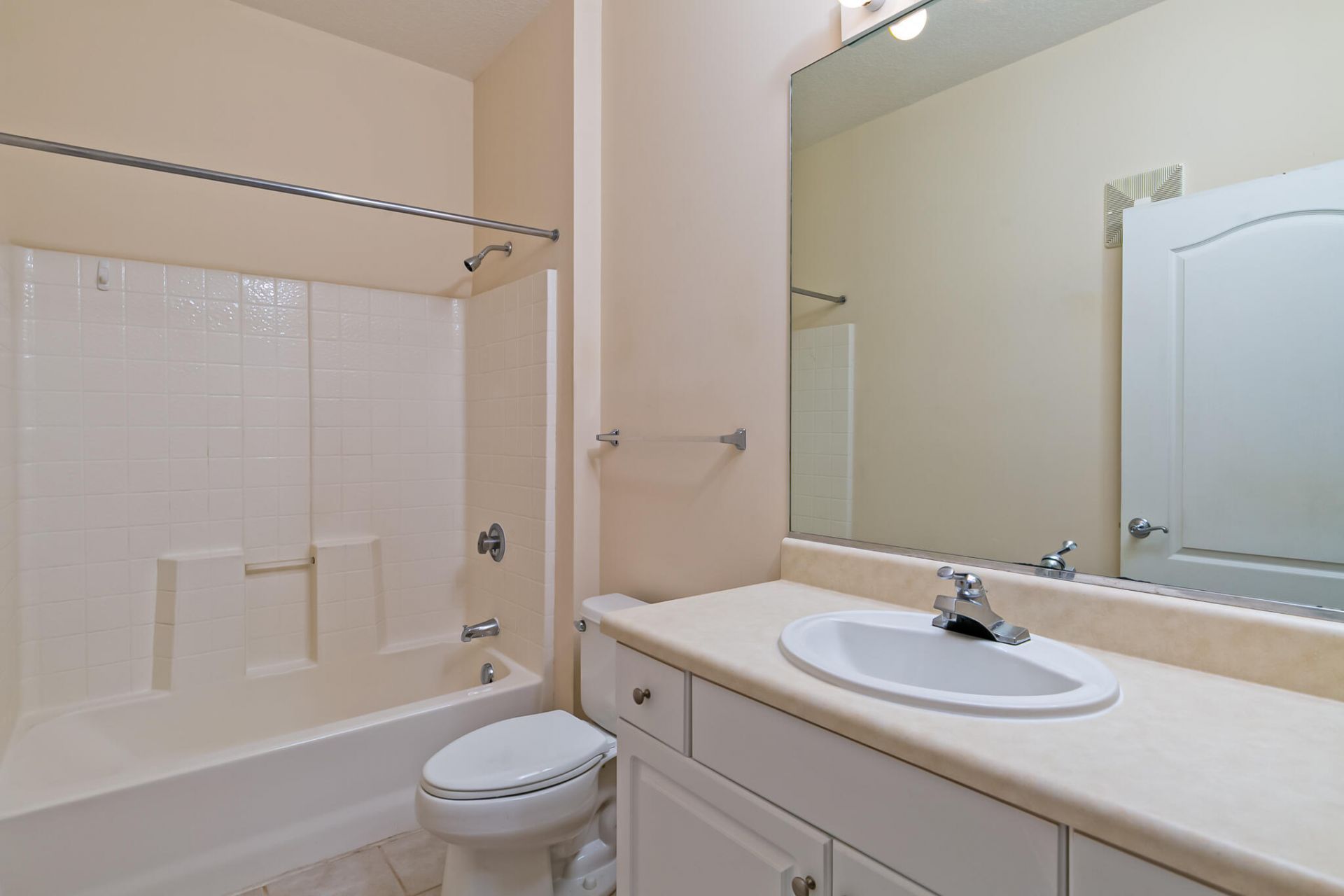 5015 Fairways Circle, Unit 305, Vero Beach, FL 32967 Photo