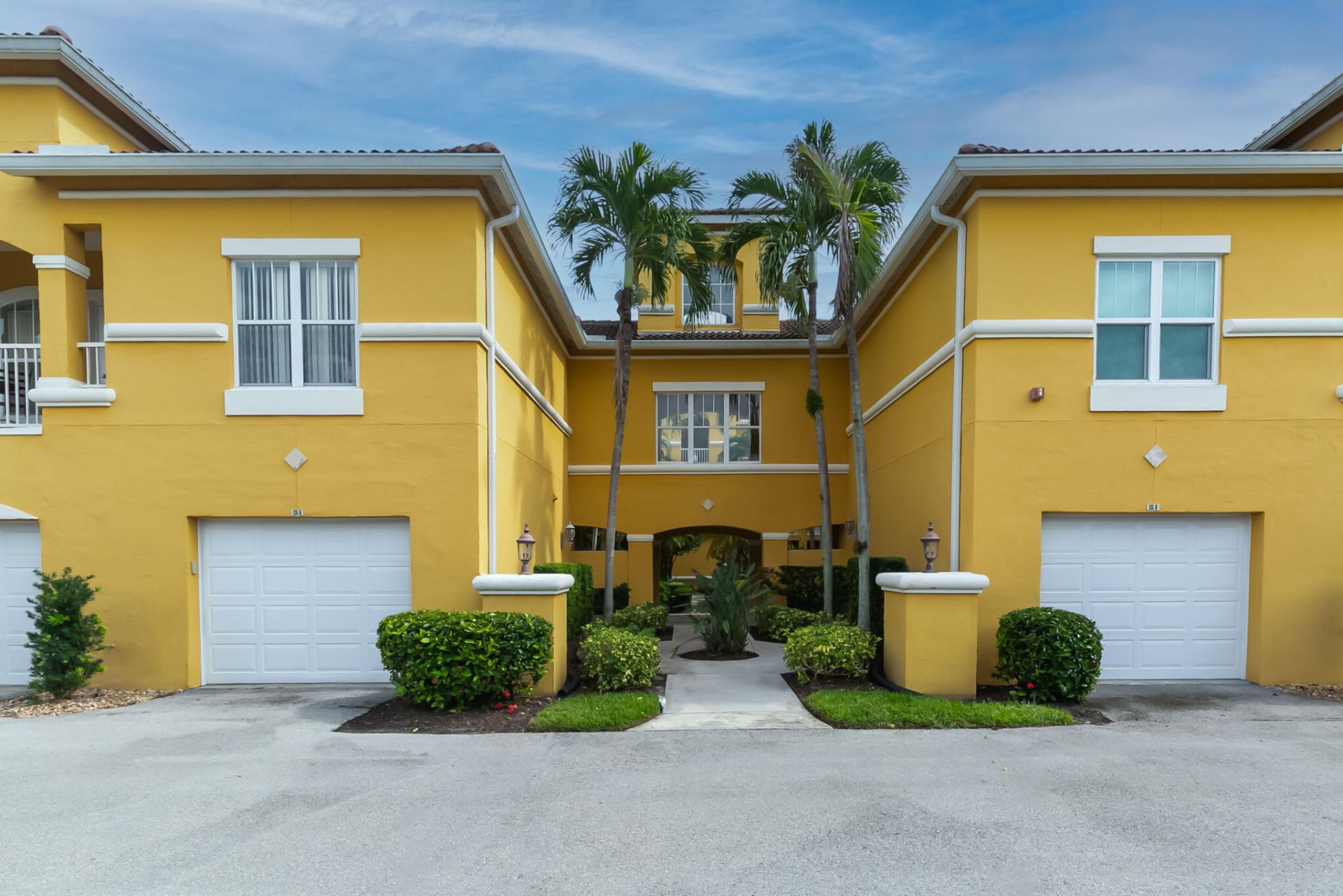 5015 Fairways Circle, Unit 305, Vero Beach, FL 32967 Photo